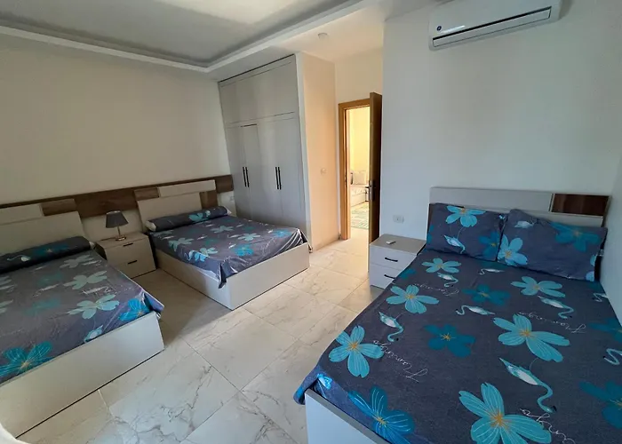 قريه ميراج باى Hotel